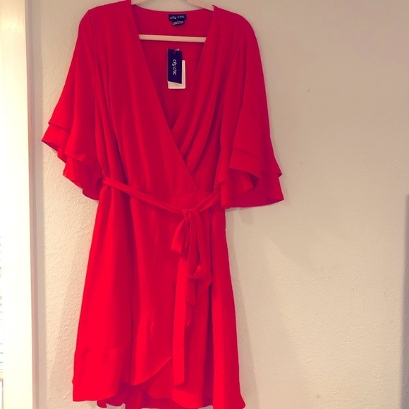 City Chic Isabella Dress - tigerlily size L (18/20) - Picture 7 of 13